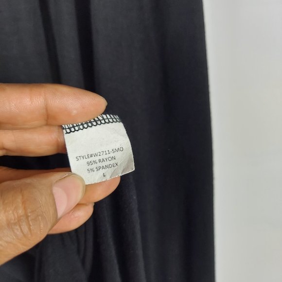 Loveapella - Maxi Dress Size large side slit - Picture 11 of 14